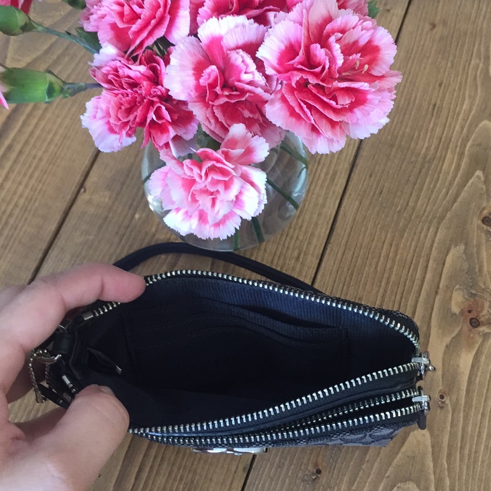 Coach Wristlet - Picture 5 of 5